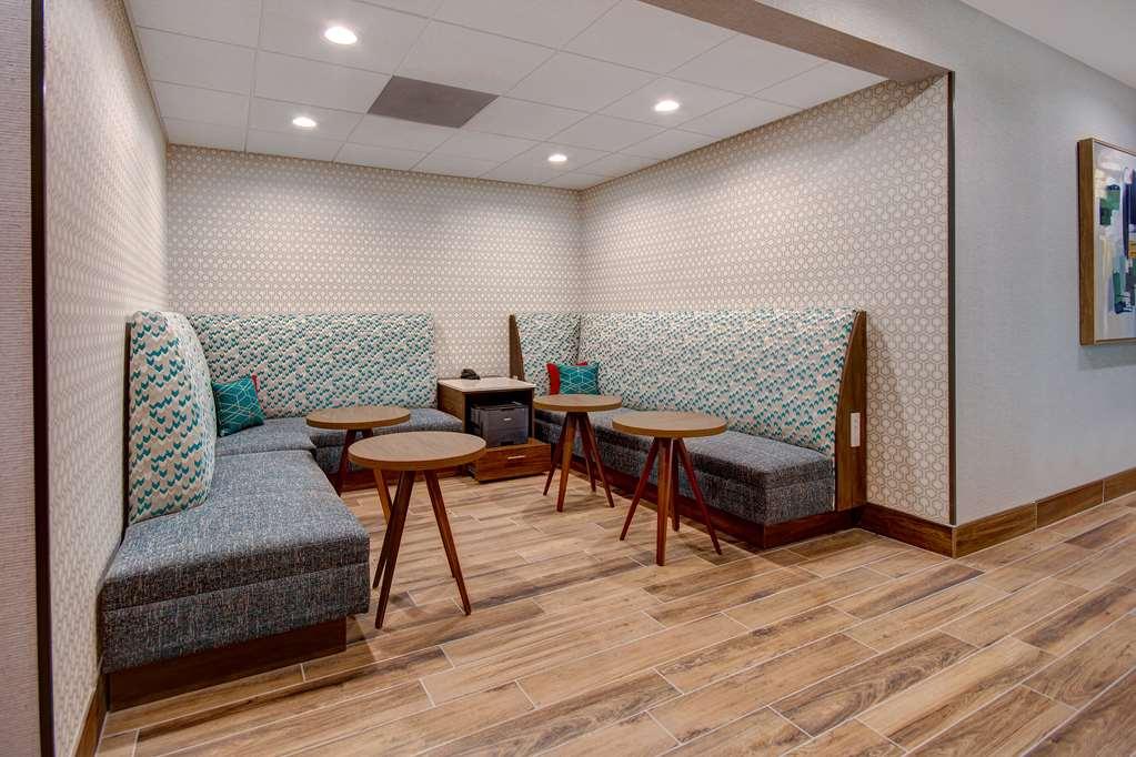 Hampton Inn & Suites Ontario 랜초쿠카몽가 내부 사진