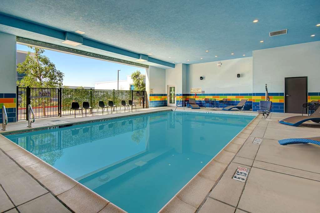 Hampton Inn & Suites Ontario 랜초쿠카몽가 시설 사진